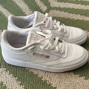 Classic Women’s Reeboks